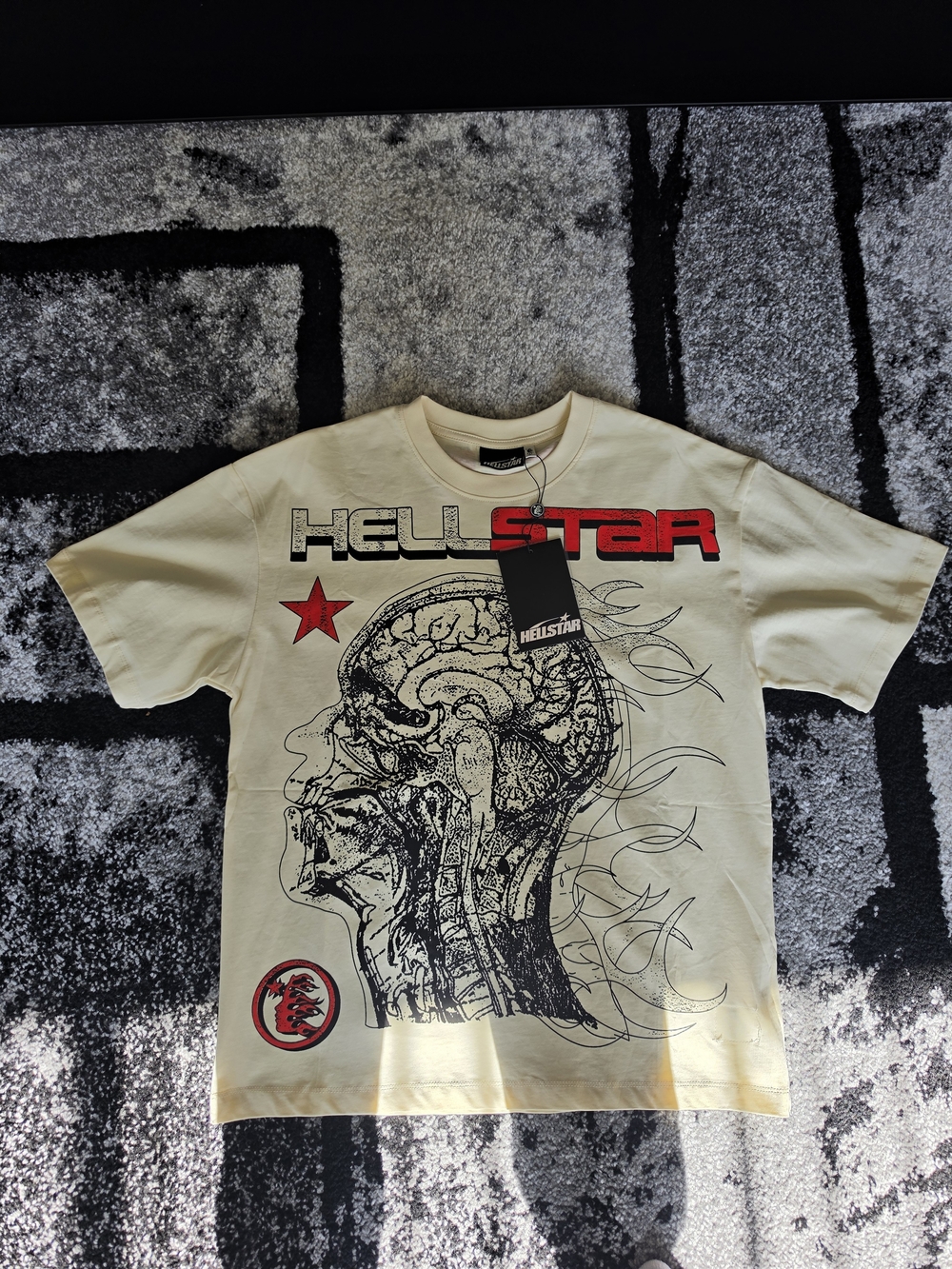 Hellstar Men's Short-Sleeve Graphic Tee — Cream with Red Detail